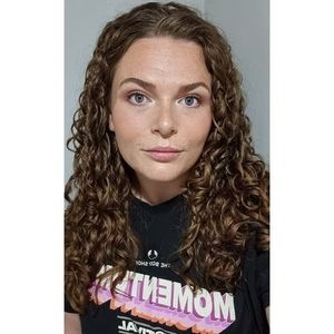 Meet your Posher, Callie